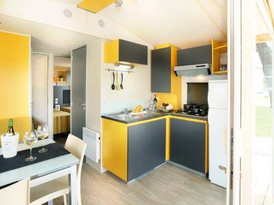 Stacaravan COTTAGE 2 slaapkamers (TV - overdekt terras 7m² - oppervlakte 26m²)