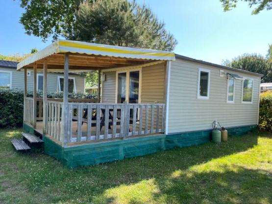 Stacaravan  Confort 28m² (2 slaapkamers) + Overdekt terras