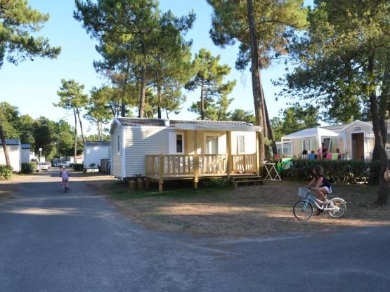 MOBIL-HOME Confort 2 kamers - terras