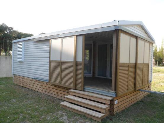 Stacaravan Marin 32m² (2 kamers) overdekt terras + TV