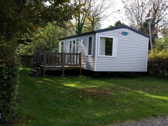 Stacaravan Confort 31m² - 2 slaapkamers - 2 badkamers - overdekt terras