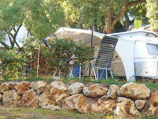 Standplaats Terrasse - Caravan, camper, vouwwagen