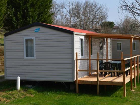 Stacaravan Confort + 32m² (3 slaapkamers) + overdekt terras