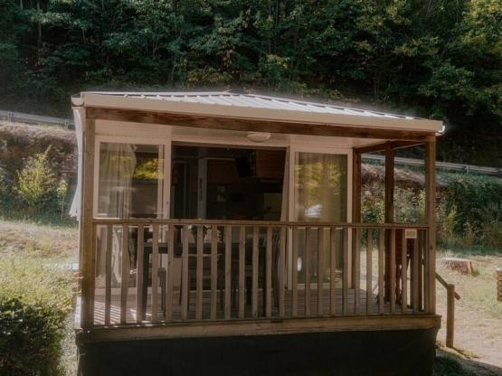 Stacaravan O'hara Confort 25 m² - 2 kamers + Overdekt terras + TV