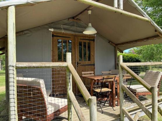 Lodge Rivier uitzicht (2 slaapkamers) + overdekt terras