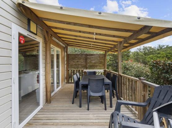 Stacaravan DECLIK 31m² /3 (slaap)kamers - overdekt terras + airconditioning