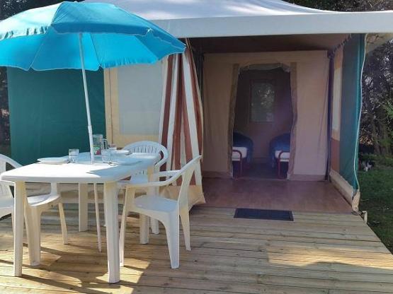 Canvas bungalow zonder sanitaire voorzieningen (zaterdag)