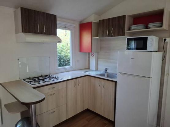 Stacaravan Confort 2 Kamers + overdekt terras