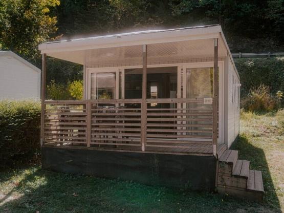 Stacaravan Louisiane Confort 26 m² - 2 slaapkamers + overdekt terras + tv + airco