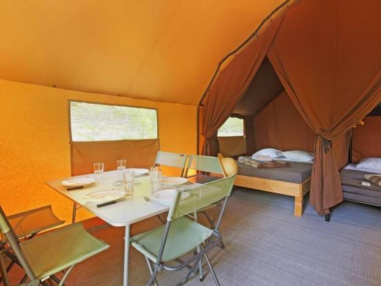 Canadienne tent