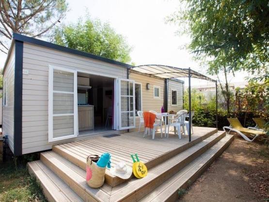 Mobil hom 32 m² - 3 slaapkamers - airconditioning