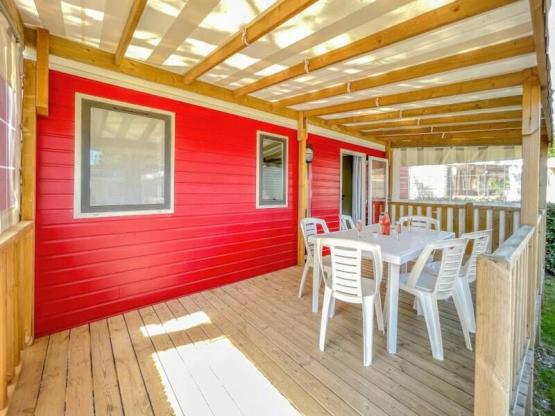 RESIDENTIEL  Stacaravan 3 slaapkamers