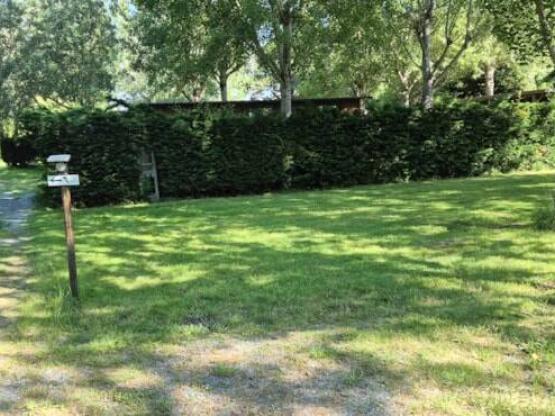 Emplacement CONFORT XL de 100 à 150m² avec électricité 6A