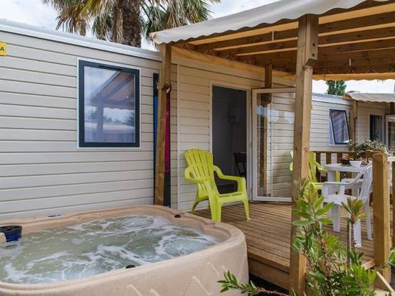 Cottage SPA + TV + airconditioning