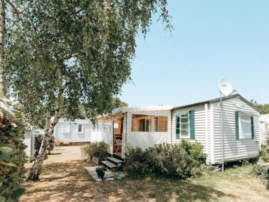 Stacaravan 2 slaapkamers - Terras