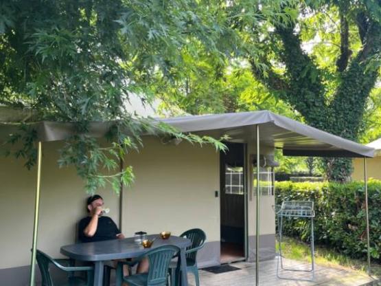 Bungalowtent Standaard 25m² 2 slaapkamers - zonder sanitair