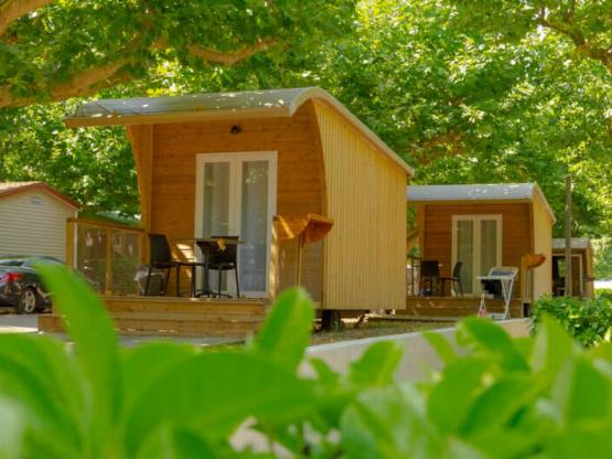 Blokhut POP - terras12m² (zonder privé sanitair - noch water) +Wifi