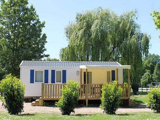 Stacaravan 4 kamers 40m² +  terras 18 m²