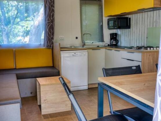 Stacaravan BALNEO (airconditioning + tv + Vaatwasser + Whirlpool) 6