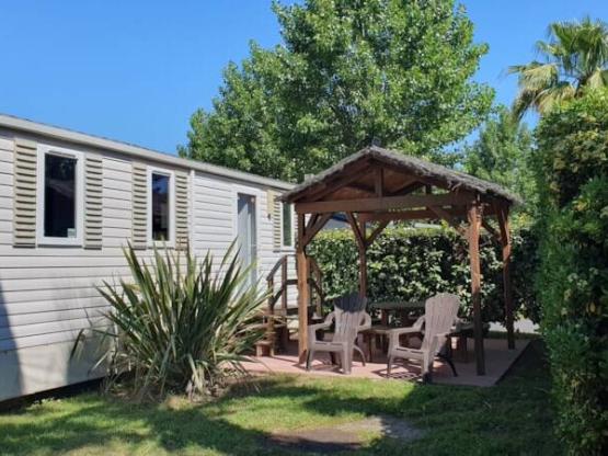 Stacaravan AFRICA+ - 29m² -3 Kamers + Airconditioning