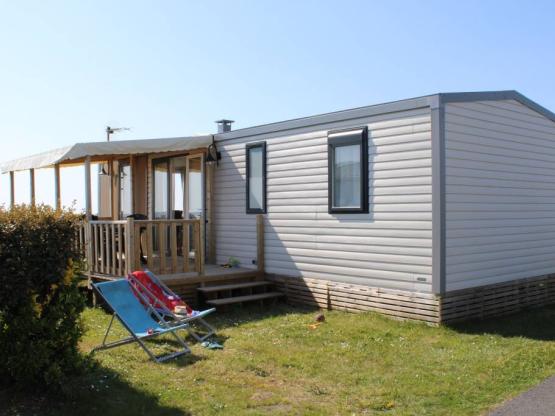 Stacaravan Premium HORIZON 40m² - 2 slaapkamers + Half-schaduwrijk terras 15m² - Zeezicht