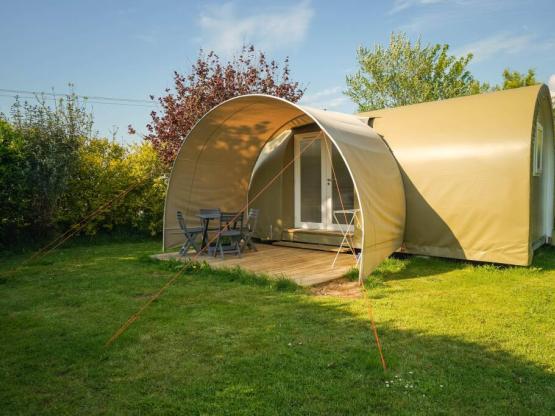 Canvas bungalow Coco Sweet 16m² - 2 slaapkamers - zonder privé sanitair