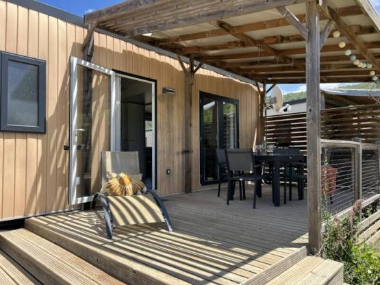 HomeFlower Premium 2 slaapkamers Premium 29m² + terras 21m² + airconditioning+ Plancha