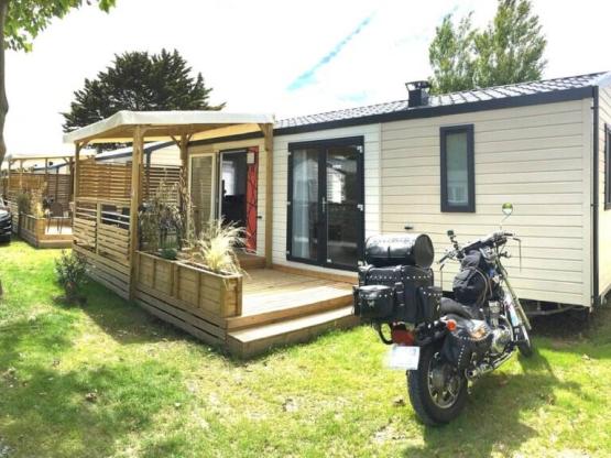 Staracaravan BAHIA/SANTAFE VIP 31 m² 2 kamers  - terras overdekt terras
