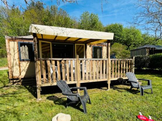 Mobilodge CORFOU ( sans sanitaires privatifs) - idéal pour 2 -