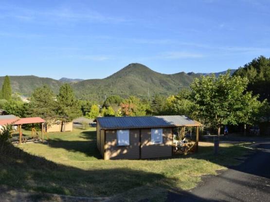 Emplacement : camping-car + électricité