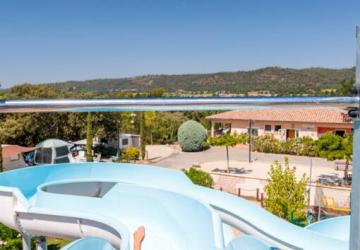 Camping La Pinède